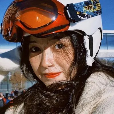 萌萌杂技演员